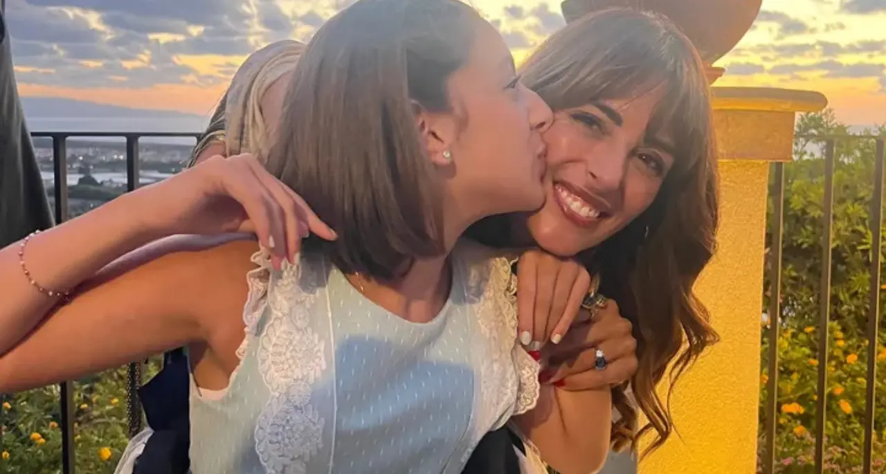 Il sogno di Greta è un mezzo per andare al liceo: Comune di Filadelfia e famiglia uniti nella battaglia per il diritto allo studio di una 14enne\n