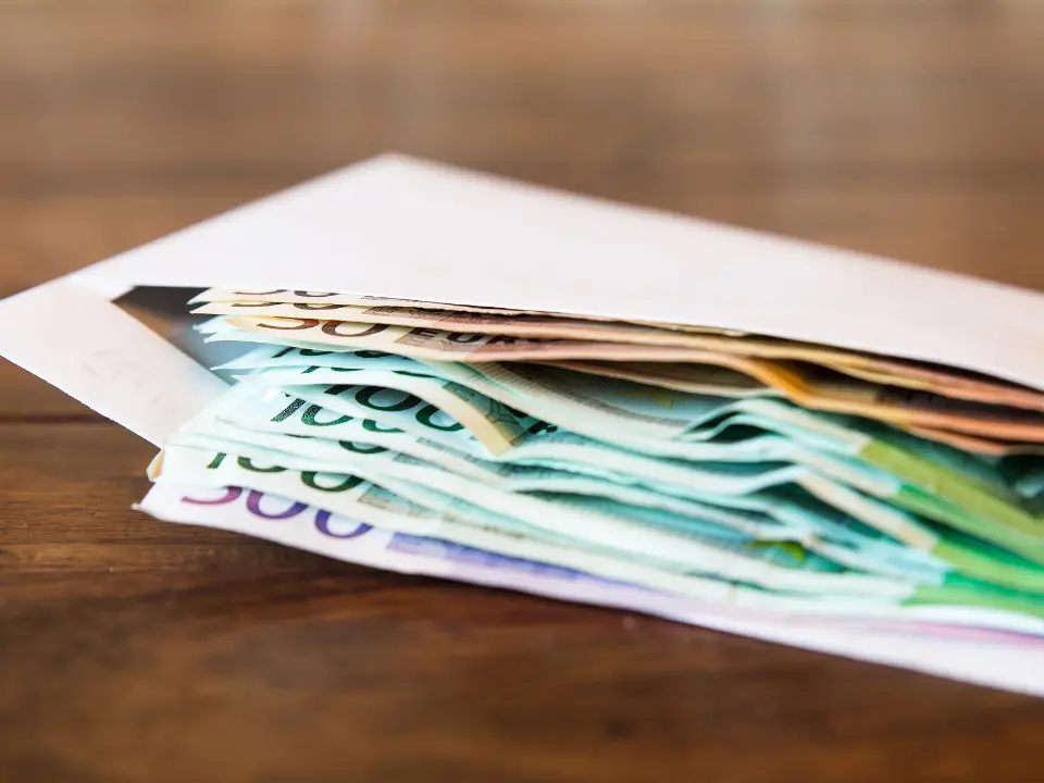 Vazzano, chiuse le indagini sugli 850mila euro sottratti dalle casse del Comune: 38 indagati e 235 mandati di pagamento considerati fittizi