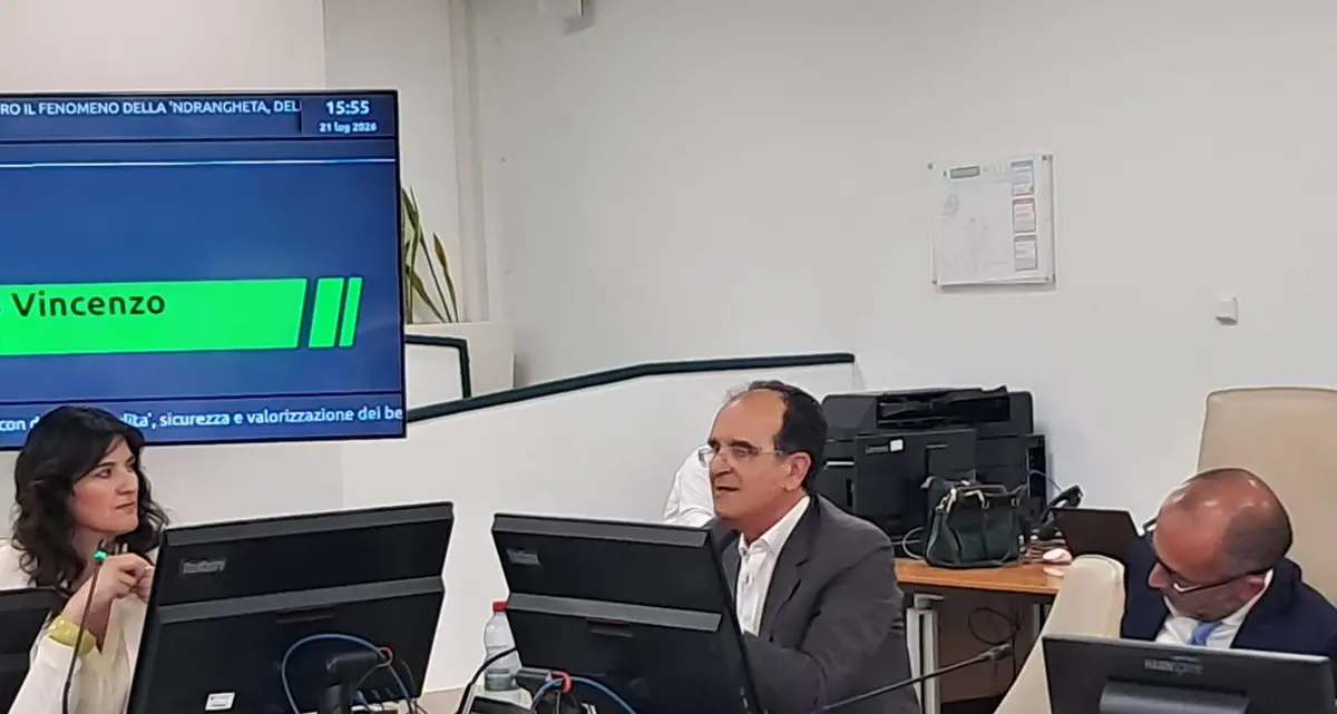 \n\nBeni confiscati, Bruno: «Serve una rete istituzionale a sostegno dei sindaci»\n