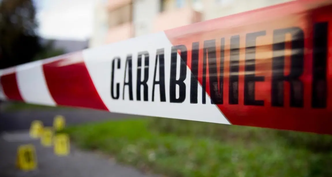 Diamante, sequestrate le giostrine sul lungomare: sigilli dei carabinieri all’area giochi\n\n\n