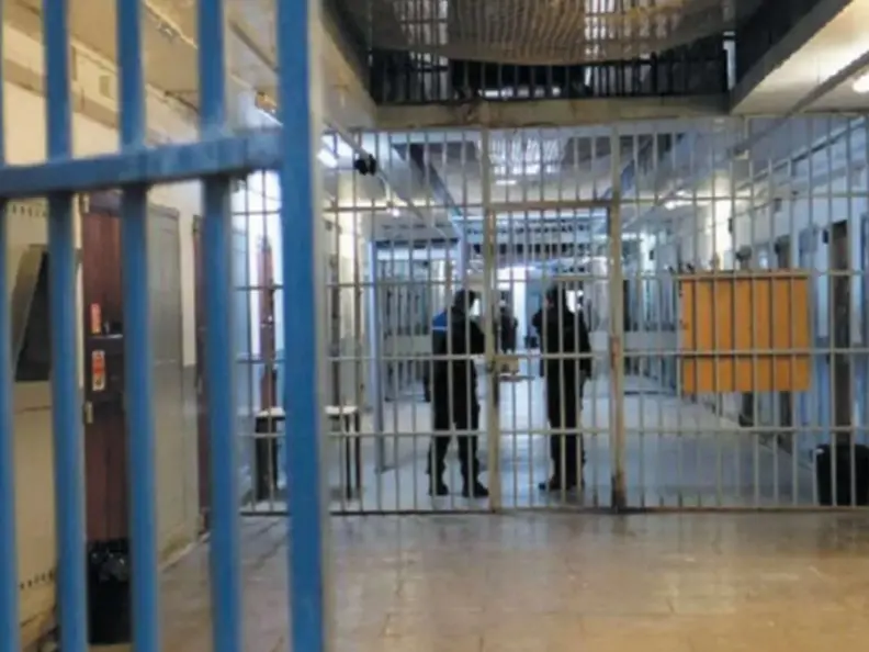 ’Ndrangheta, la regia del narcotraffico dal carcere e le chat di “Messi”: così i boss dirigevano la rete della cocaina