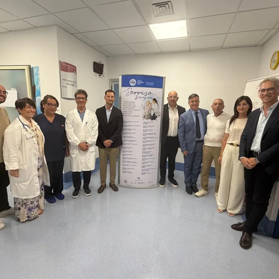 “Un Sorriso Sempre” al Gom di Reggio, acconciatori ed estetiste della Cna\n\nal servizio dei pazienti oncologici\n