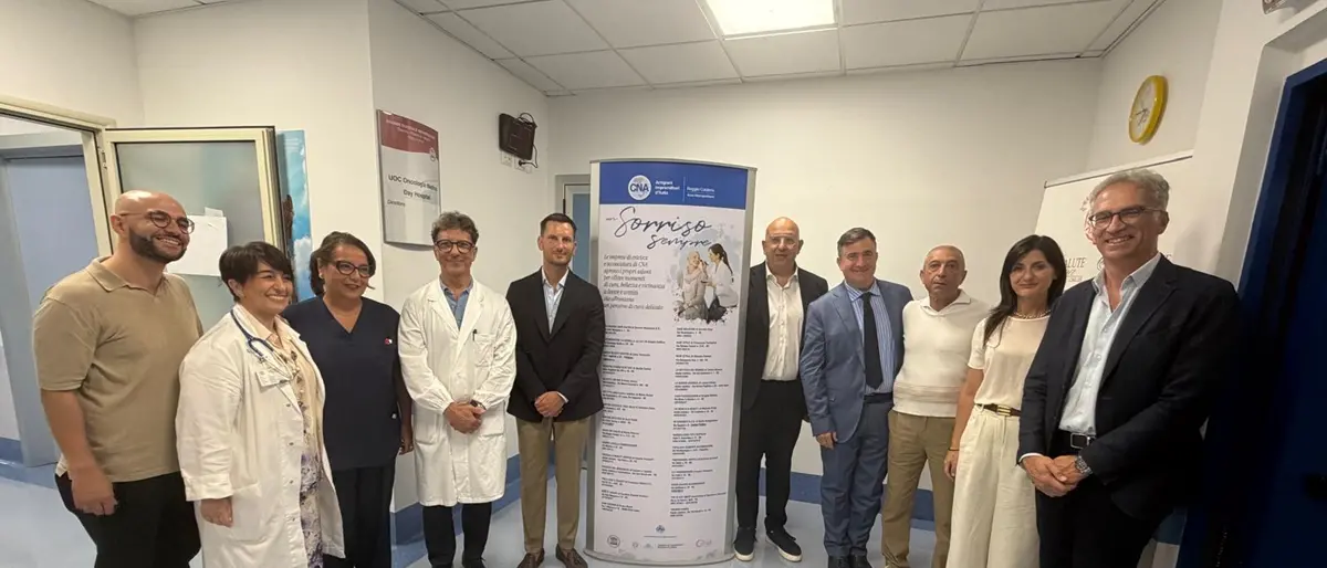 “Un Sorriso Sempre” al Gom di Reggio, acconciatori ed estetiste della Cna\n\nal servizio dei pazienti oncologici\n