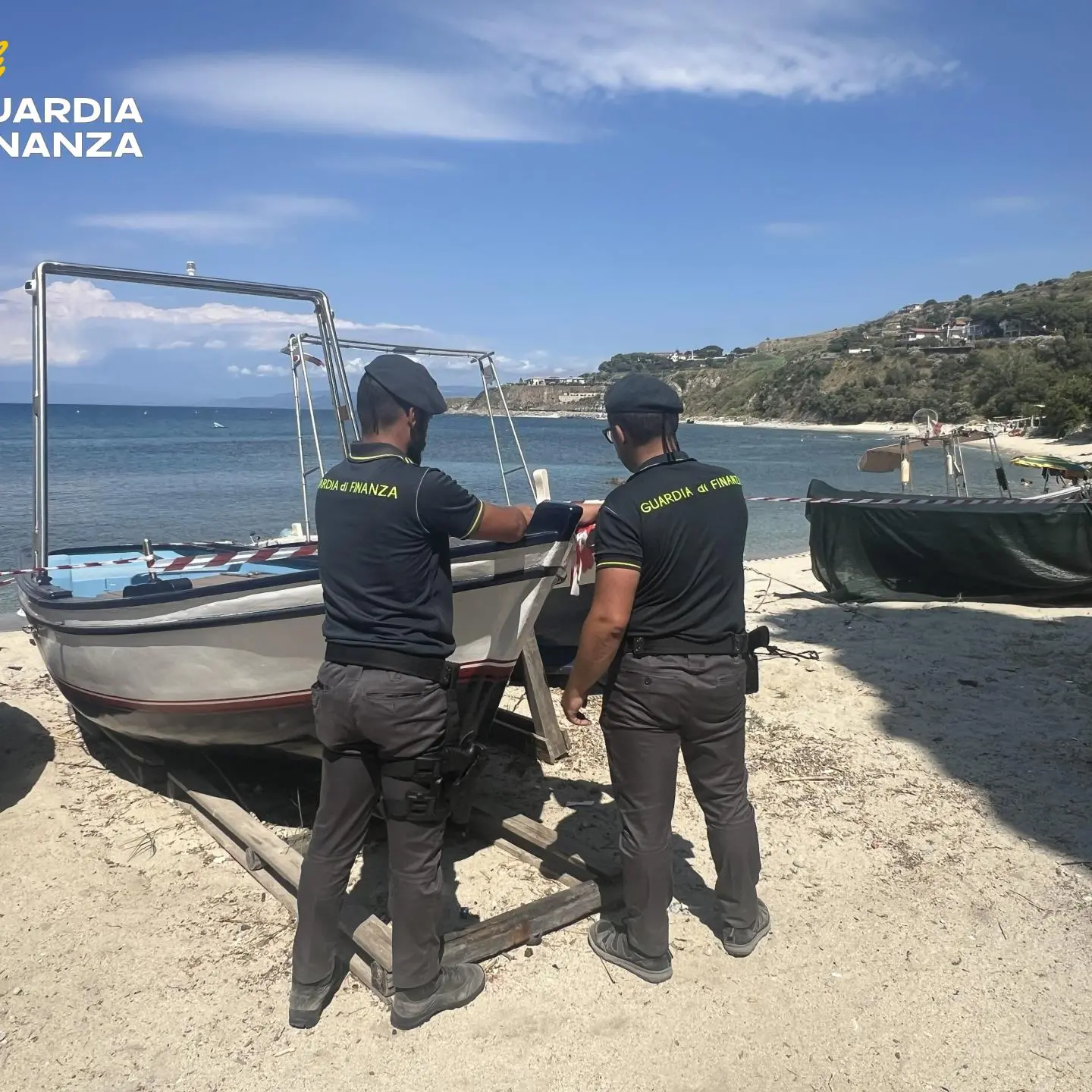 Briatico, dissequestrati 12 natanti al centro di un’operazione della Finanza. L’avvocato: «Concessione ottenuta»\n