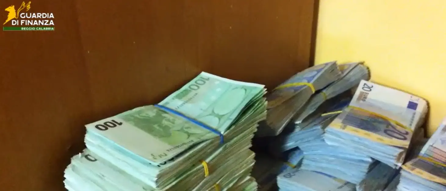 'Ndrangheta, confisca da oltre 5 milioni a imprenditore legato alla cosca Alvaro: sequestrate aziende e immobili\n