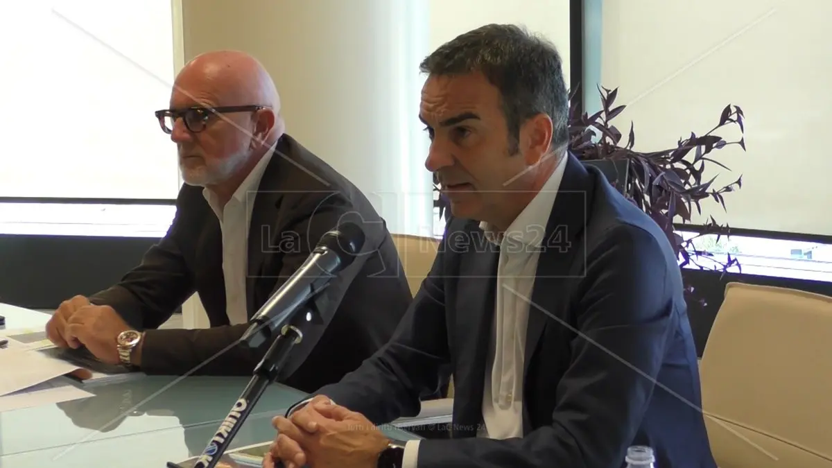 Occhiuto saluta Franchini: «Ha trasformato il sistema aeroportuale calabrese»\n