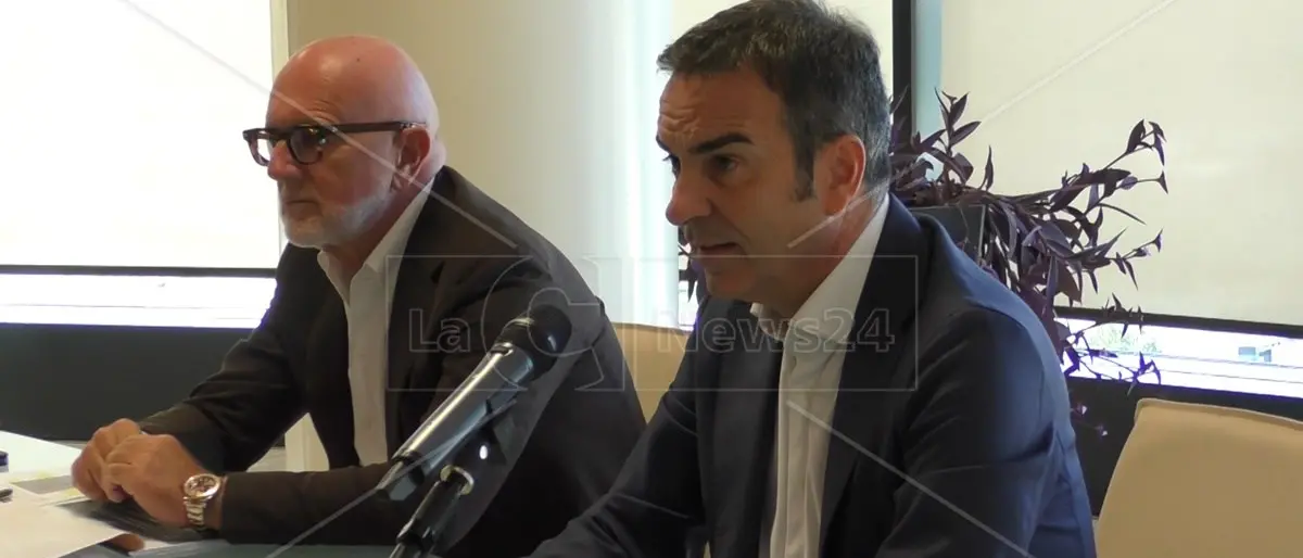 Occhiuto saluta Franchini: «Ha trasformato il sistema aeroportuale calabrese»\n