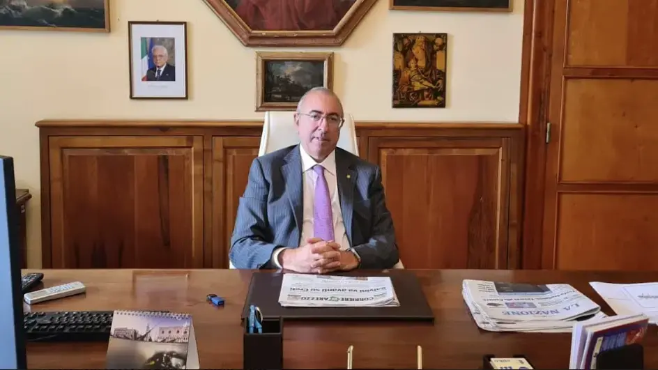 <p>Il prefetto Clemente Di Nuzzo</p>\\n