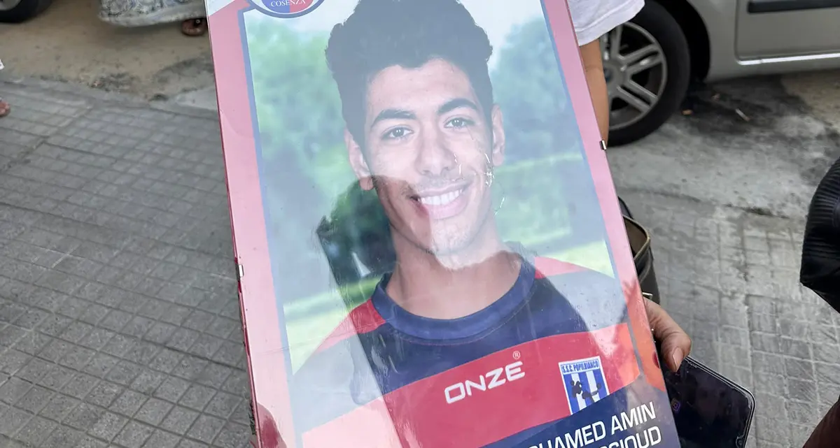 Morte di Mohamed Bessioud, un testimone esclude le manette ai polsi durante la perquisizione\n