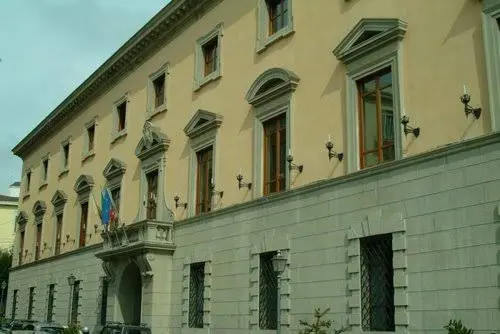 L’ex assessore Danilo Russo analizza l’ultimo Consiglio comunale: «Iemma batte Fiorita 2 a 0»\n