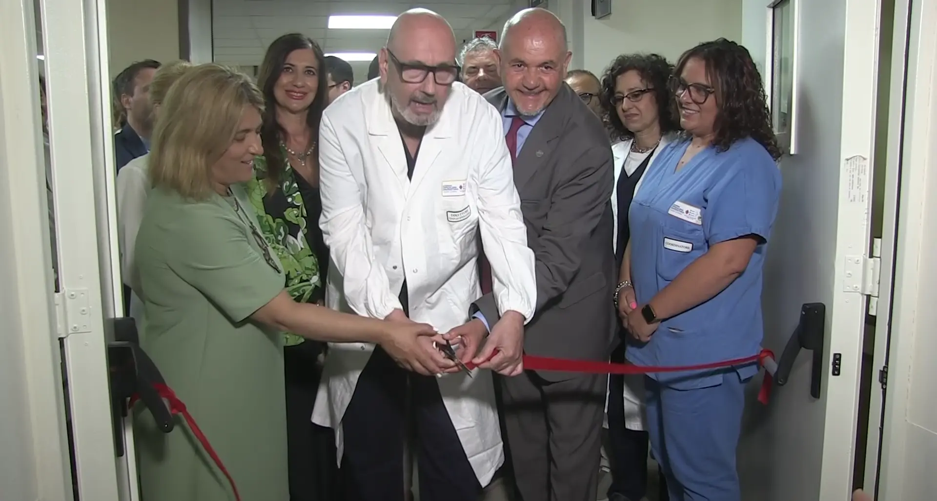 La Dulbecco sfoggia la nuova Terapia Intensiva Cardiochirurgica. Il direttore Mastroroberto: «Volumi medio-alti in Italia»