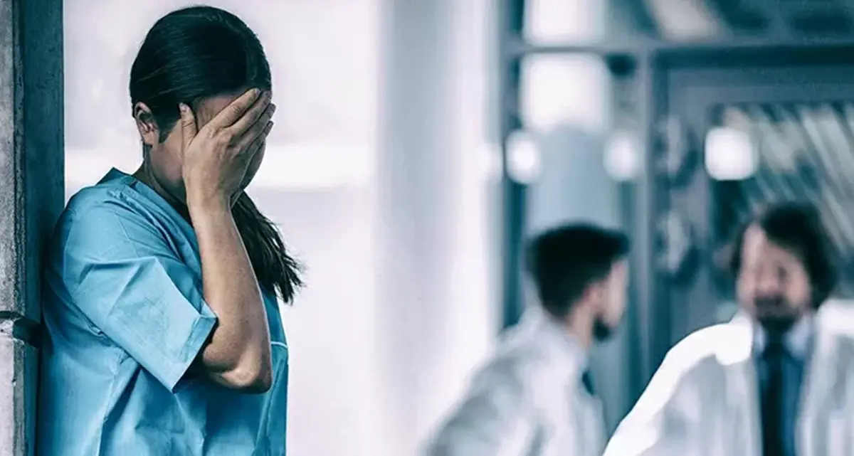 L'infermiera che aspetta la graduatoria e il silenzio di Azienda Zero: quando l'opacità diventa disuguaglianza\n