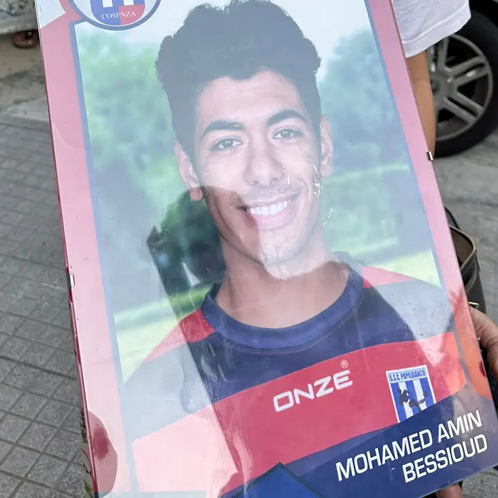 Se il dolore di una madre diventa un tribunale senza regole: la tragedia di Mohamed e la perdita dell’umanità\n