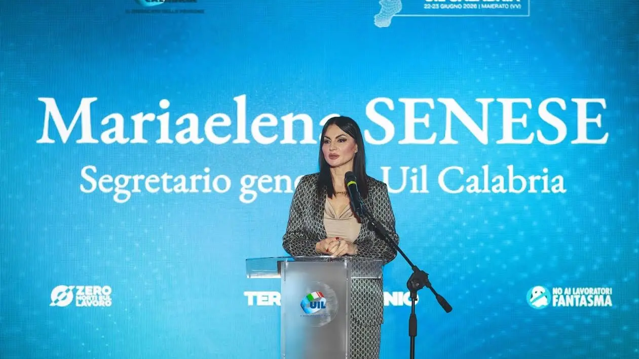 <p>Mariaelena Senese</p>\\n