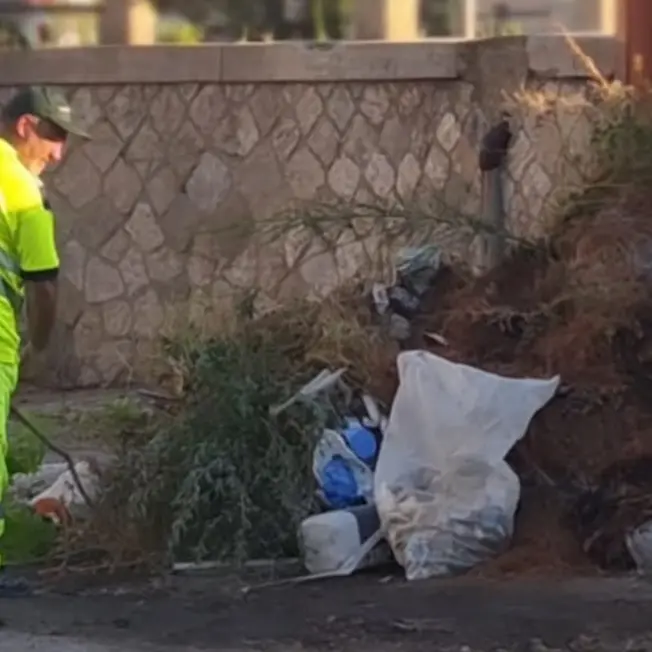 Piazza Pulita a Reggio, Cannizzaro:\u00A0«In un mese 226\u00A0trasgressori\u00A0sanzionati, 2 autoveicoli sequestrati, 4 persone\u00A0denunciate e una arrestata»\n
