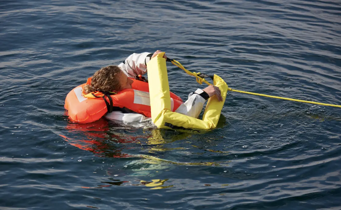 Giornata mondiale della prevenzione dell'annegamento, a Schiavonea dimostrazioni e incontri per imparare a vivere il mare in sicurezza\n