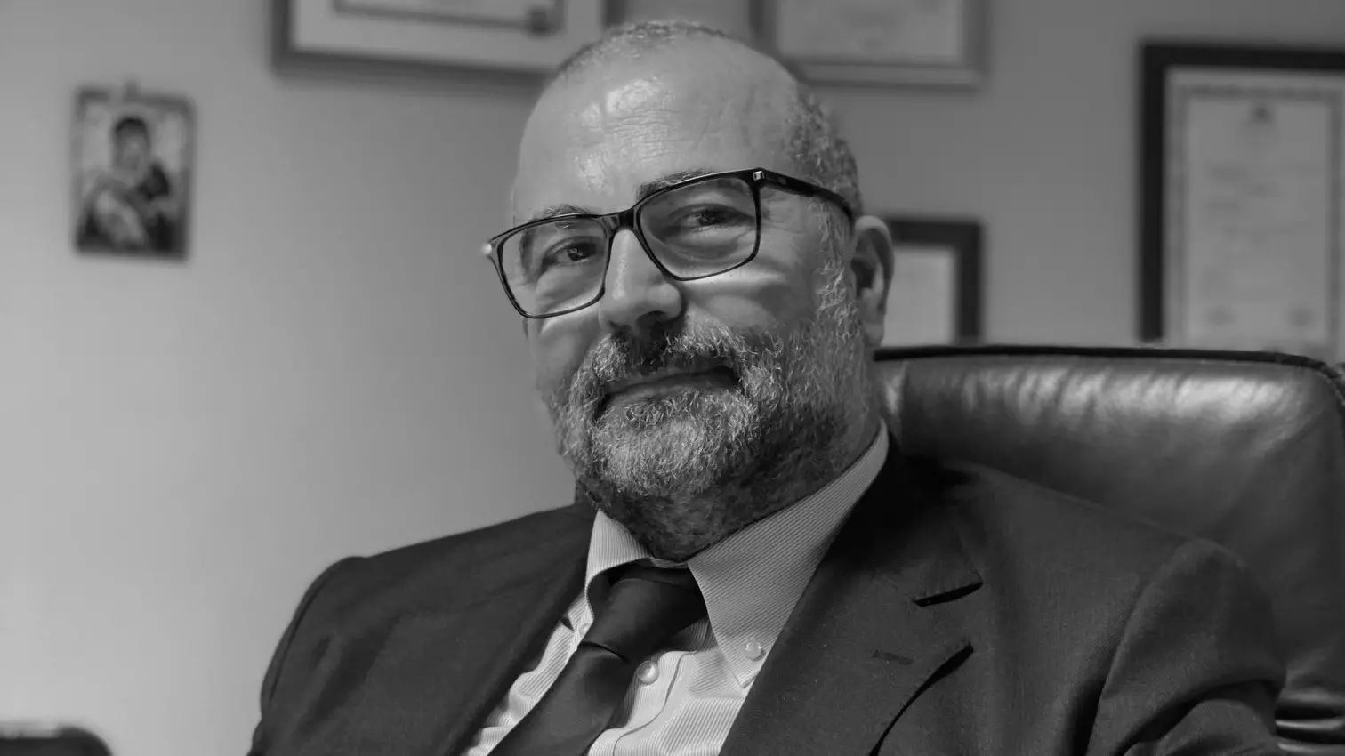 <p>Fernando Caldiero</p>\\n
