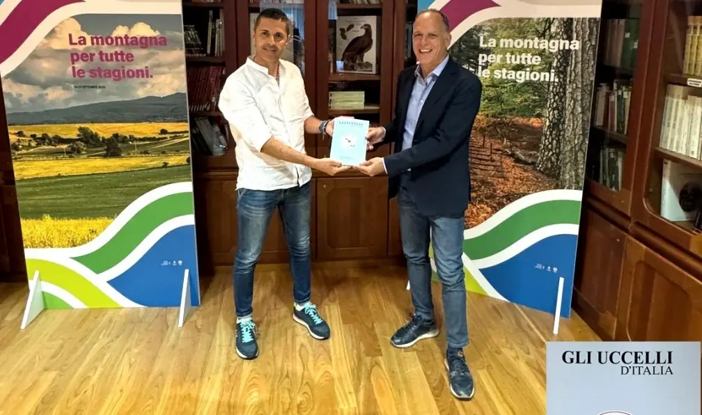 Sila protagonista dell’ornitologia italiana: dieci studi inediti raccontano il patrimonio faunistico del Parco\n