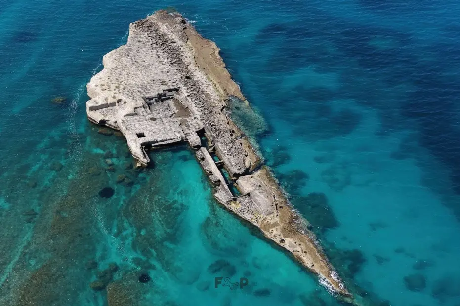 Il murenarium di Sant'Irene a Briatico, il tesoro romano nascosto tra le acque della Costa degli Dei\n