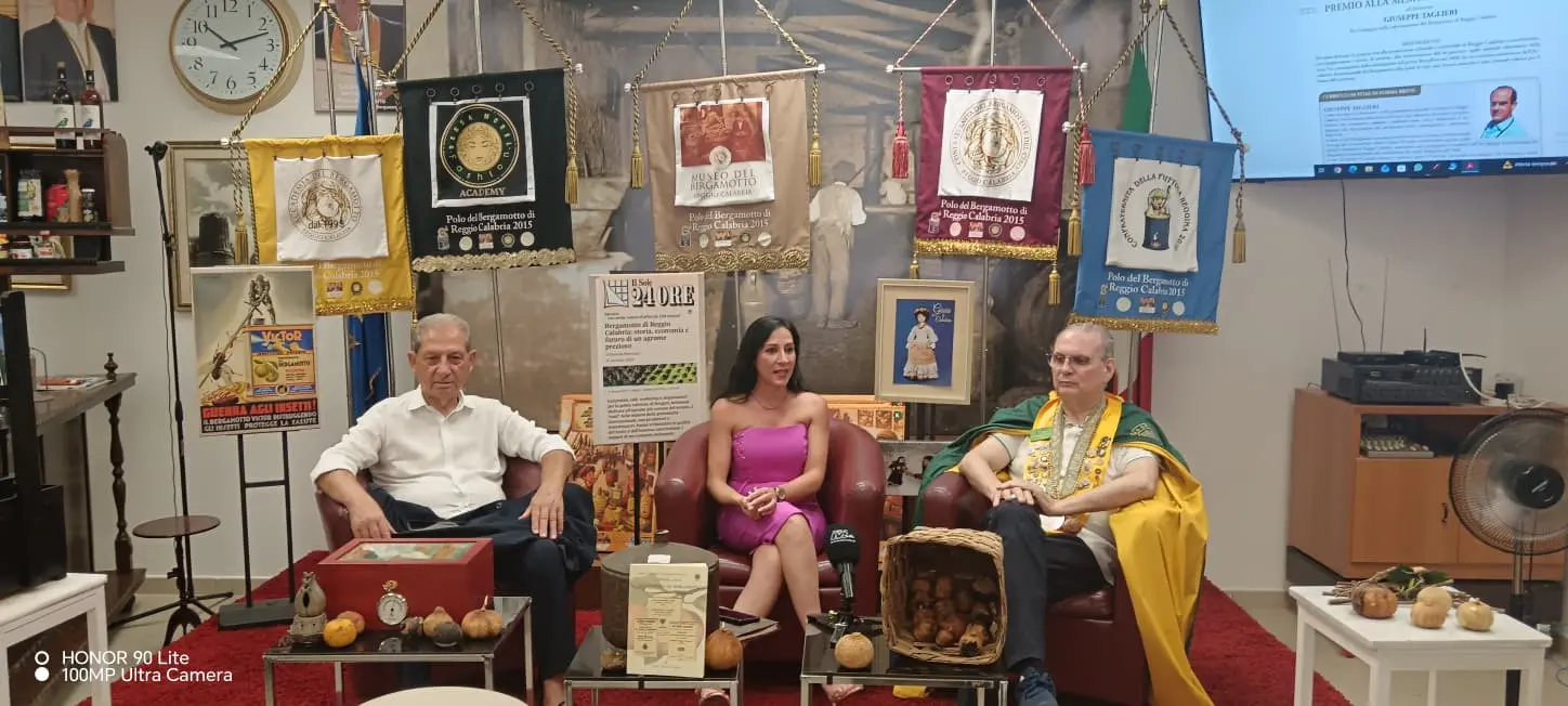 Bergafest 2026, il profumo del bergamotto avvolge Reggio: questa sera il gran finale con moda e nuovi Ambasciatori\n