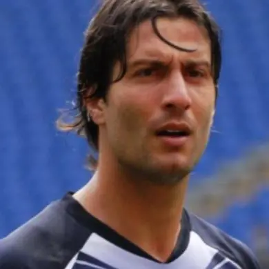 Ex serie A nei guai, il calabrese\u00A0Sculli indagato\u00A0per esercizio abusivo da procuratore\u00A0e tentata estorsione\n