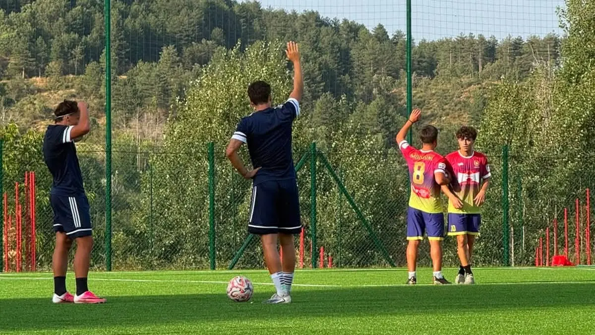 Cosenza, due gol alla PLM Morrone nell’allenamento congiunto\n