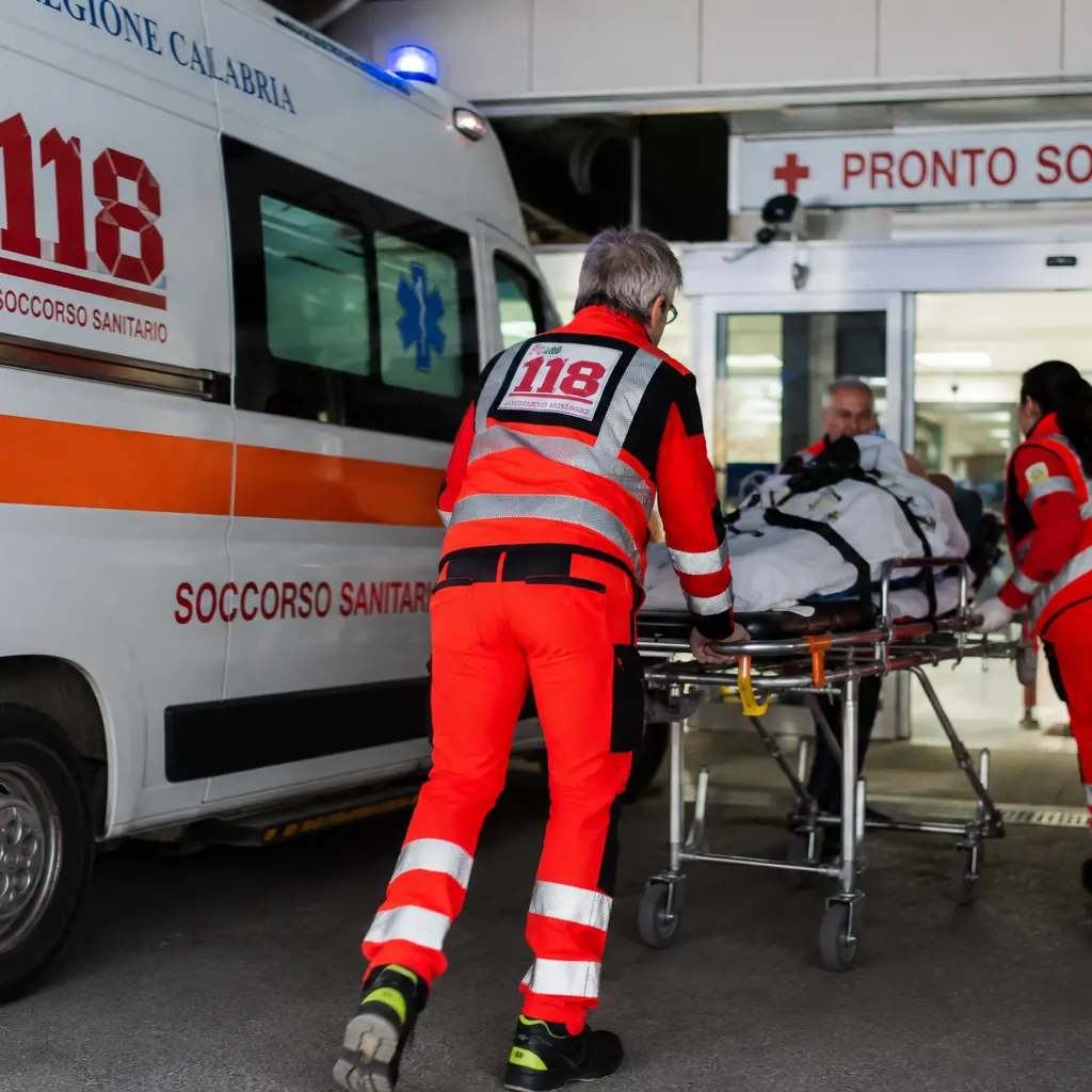 Il 118 in Calabria non muore per mancanza di risorse, ma per il fallimento della politica\n