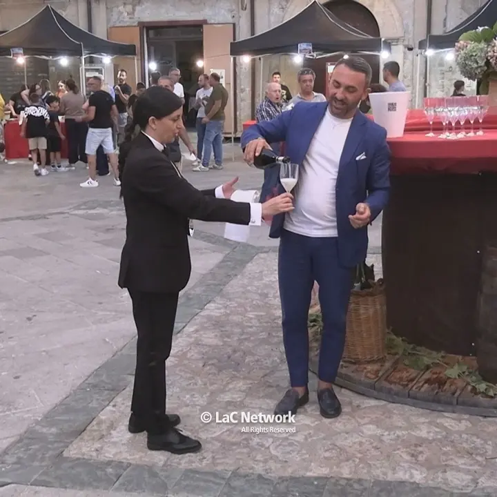 Aiello Divino, percorsi di gusto e cultura tra i vicoli di uno dei borghi più belli d’Italia\n