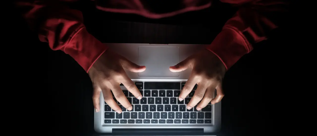 Stretta dell’Unione europea sui social media e piattaforme: il “Child Safety online” blinda i minori in rete\n