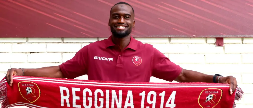 Reggina, ufficiale l’arrivo di Mady Abonckelet: il centrocampista firma a titolo definitivo\n