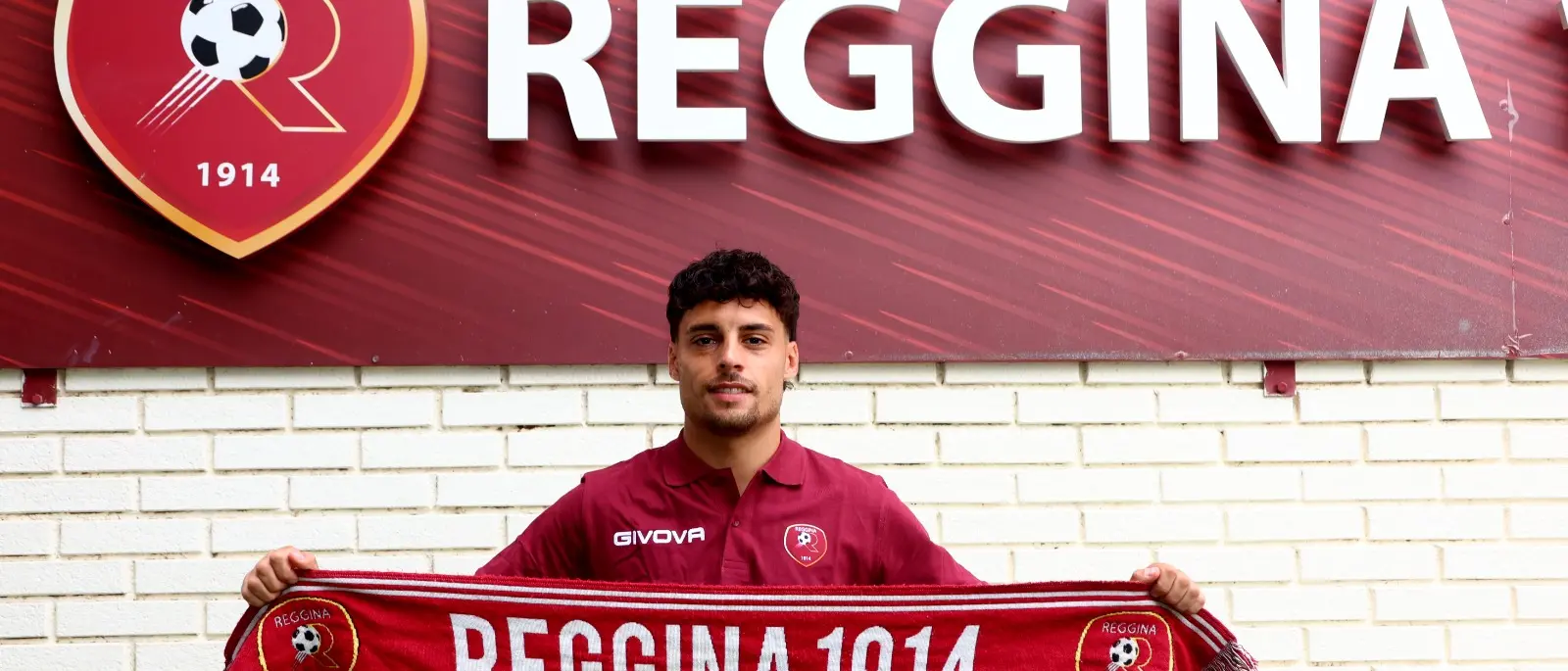 Reggina,\u00A0Michele Guida è un calciatore amaranto\n