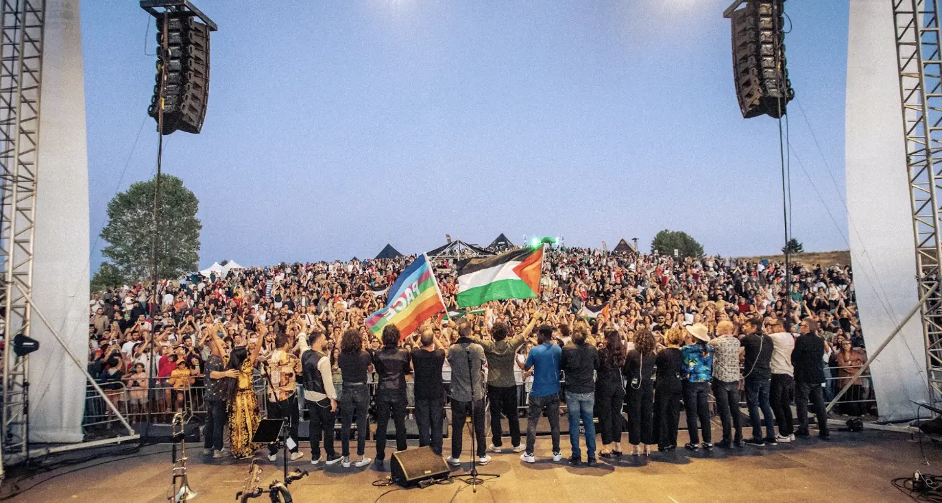Be Alternative Festival torna sul Lago Cecita: tre giorni con Mogwai, Kings of Convenience, Subsonica e Daniele Silvestri\n