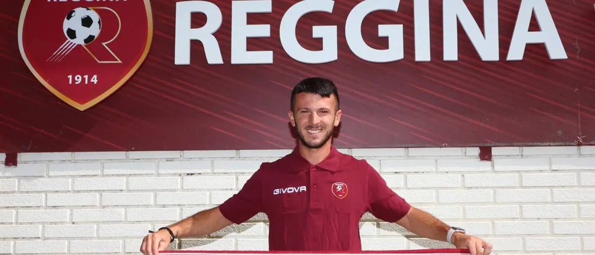 Riccardo Rotulo è un calciatore della Reggina\n