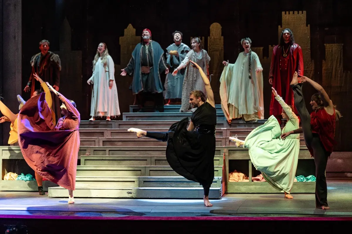 Catona Teatro, mercoledì in programma\u00A0 il\u00A0Musical\u00A0“Forza Venite Gente”\n