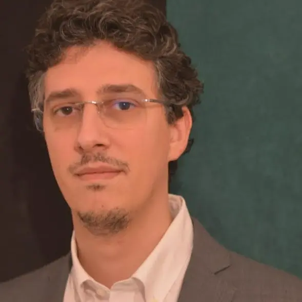 Università della Calabria, il fisico Mario Ferraro premiato dalla Società italiana di fisica per le ricerche su fotonica e optoelettronica\n