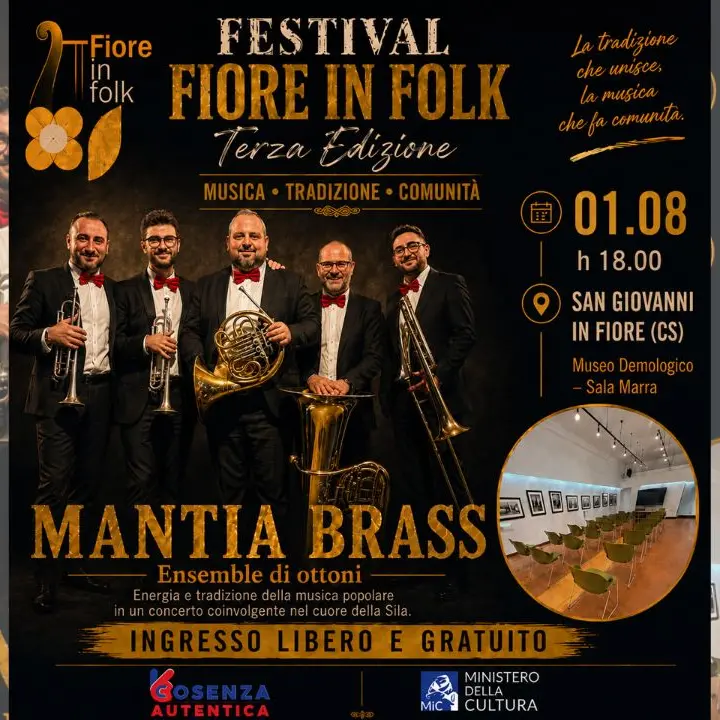 Fiore in Folk fa tappa a San Giovanni in Fiore: il Mantia Brass porta la tradizione musicale al Museo Demologico\n
