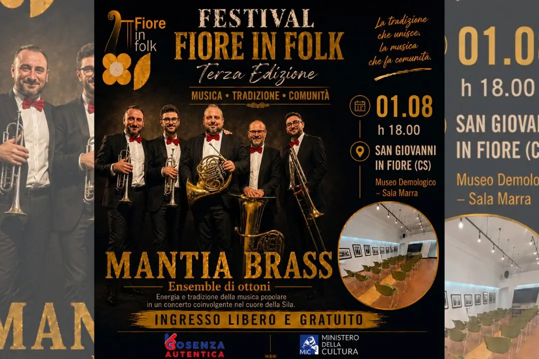Fiore in Folk fa tappa a San Giovanni in Fiore: il Mantia Brass porta la tradizione musicale al Museo Demologico\n