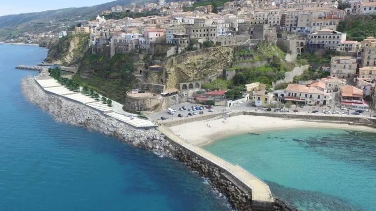 Pizzo: nuovi finanziamenti per rigenerare il borgo della Marina dove nascerà il Museo del Mare\n