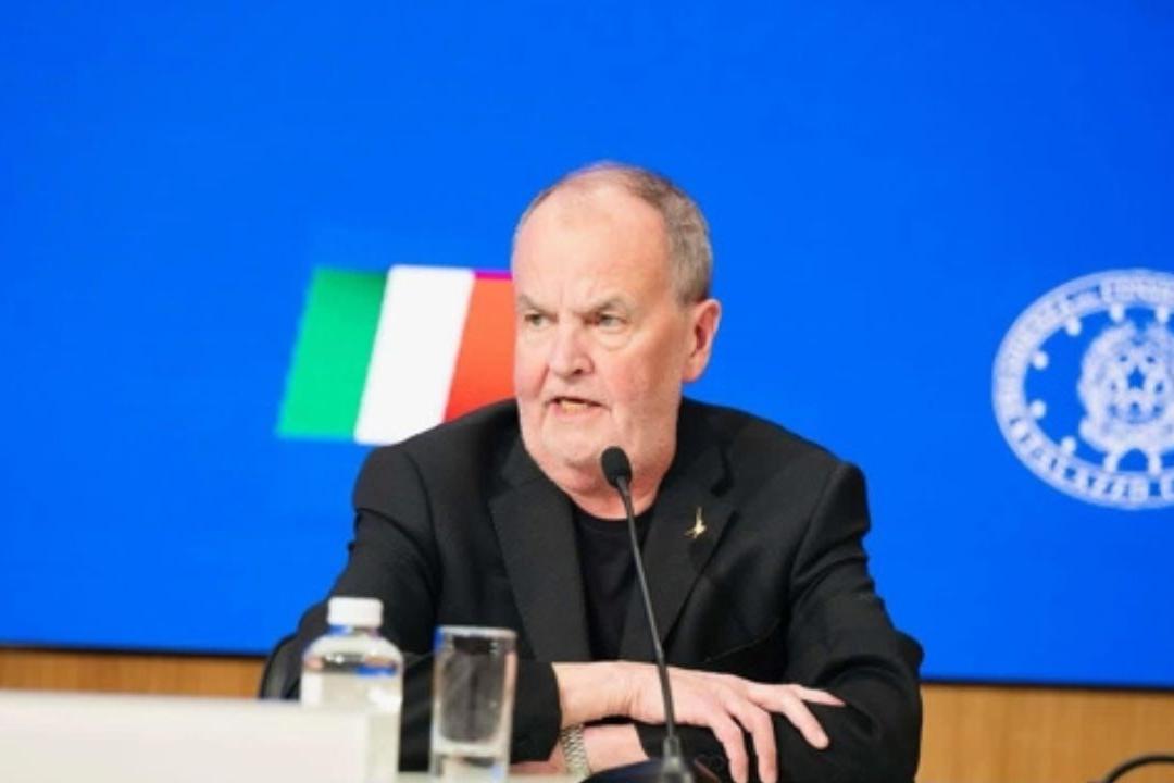 Regioni e Comuni protestano contro il modello di federalismo fiscale, scontro con il Governo su 7,6 miliardi di risorse