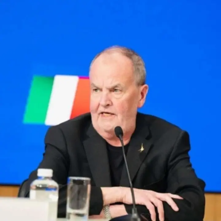 <p>Federalismo fiscale, Regioni e Comuni bocciano la riforma: scontro con il Governo sui 7,6 miliardi di risorse</p>