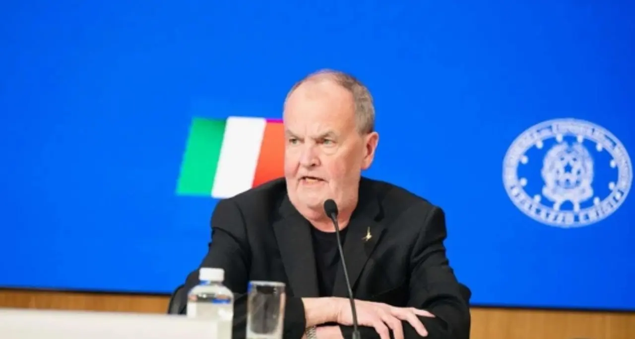 Federalismo fiscale, Regioni e Comuni bocciano la riforma: scontro con il Governo sui 7,6 miliardi di risorse\n