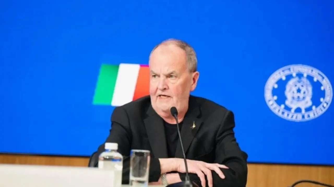 Federalismo fiscale, Regioni e Comuni bocciano la riforma: scontro con il Governo sui 7,6 miliardi di risorse\n
