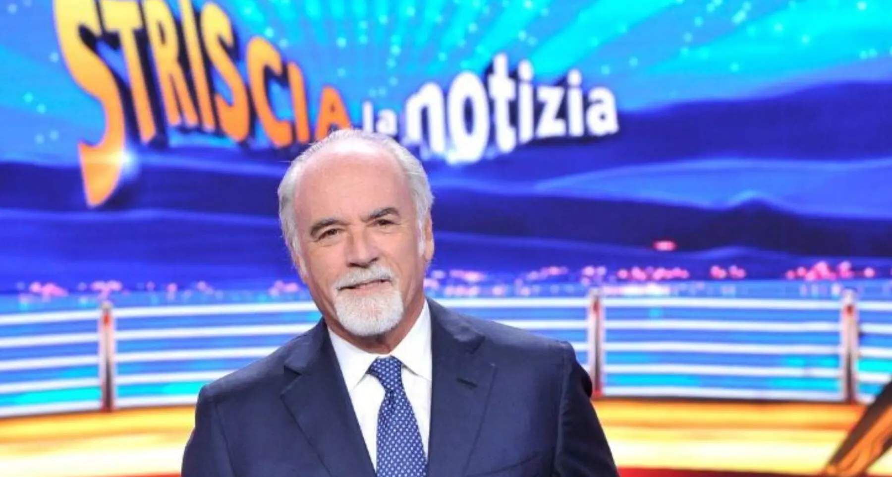 Striscia La Notizia, silenzio sui social dopo lo stop nei palinsesti: il futuro resta un rebus\n