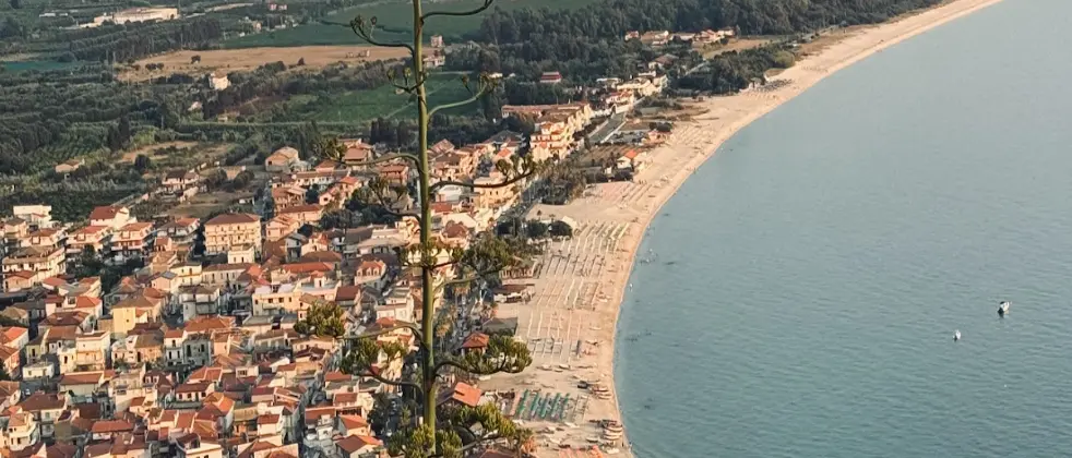«Mai così pulito»: la Pro Loco di Nicotera racconta la rinascita del mare e le battaglie vinte contro l'inquinamento\n