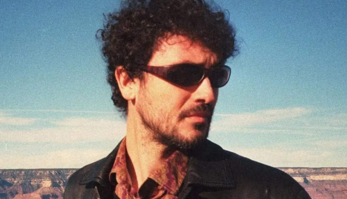 Vibo Valentia presenta il cartellone di agosto: da Carl Brave ai festival, un mese di eventi tra musica, cultura e sapori\n