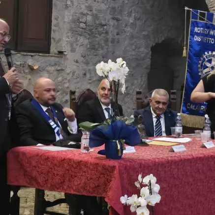 Passaggio del collare a Oriolo, Giuseppe Corrado nuovo presidente: «Fare rete per lo sviluppo dell'Alto Jonio»\n