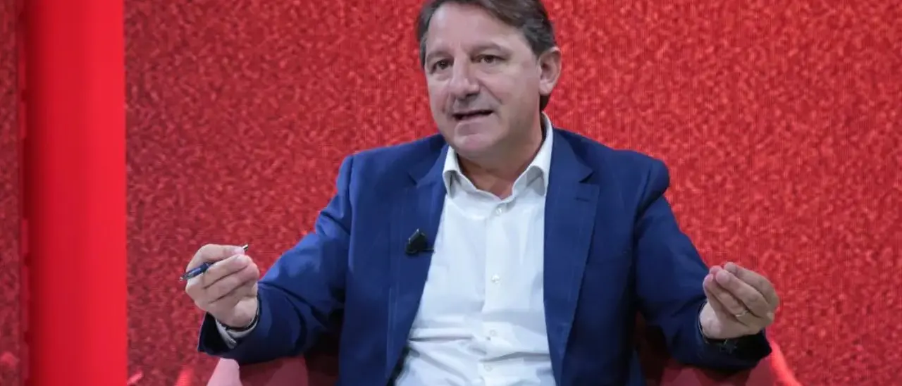 «La relazione della Corte dei conti racconta quanto ci costa il fallimento di Occhiuto»: l'affondo di Tridico sulla sanità\n