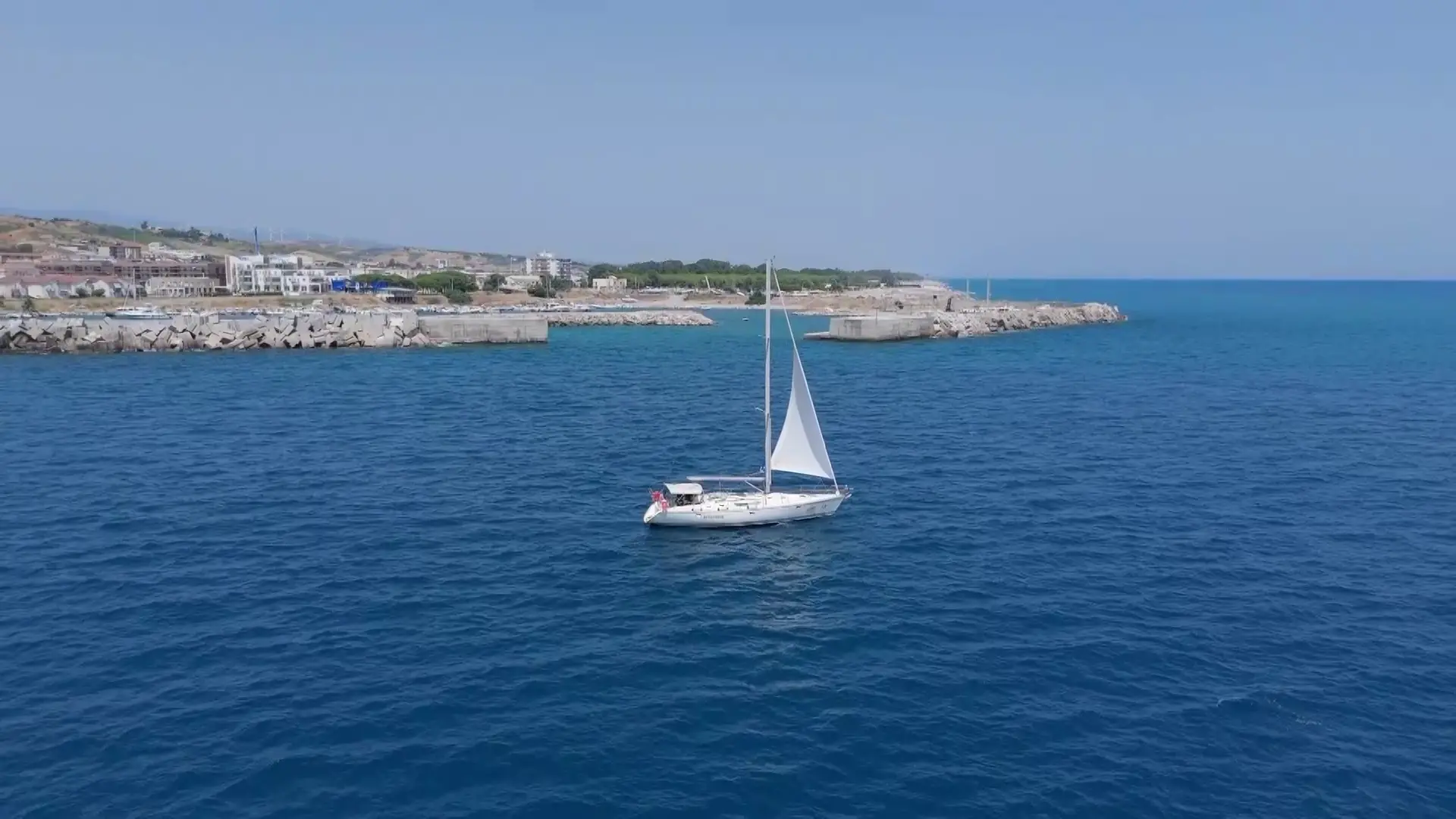 Mavisu approda a Catanzaro in un “mare” di legalità. Capoluogo candidato per il prossimo Parco Marino