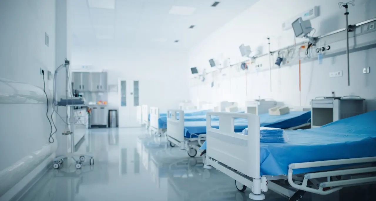 Posti letto aggiuntivi, il pronto soccorso di\u00A0Catanzaro si prepara all’esodo estivo. In aumento i colpi di calore\n