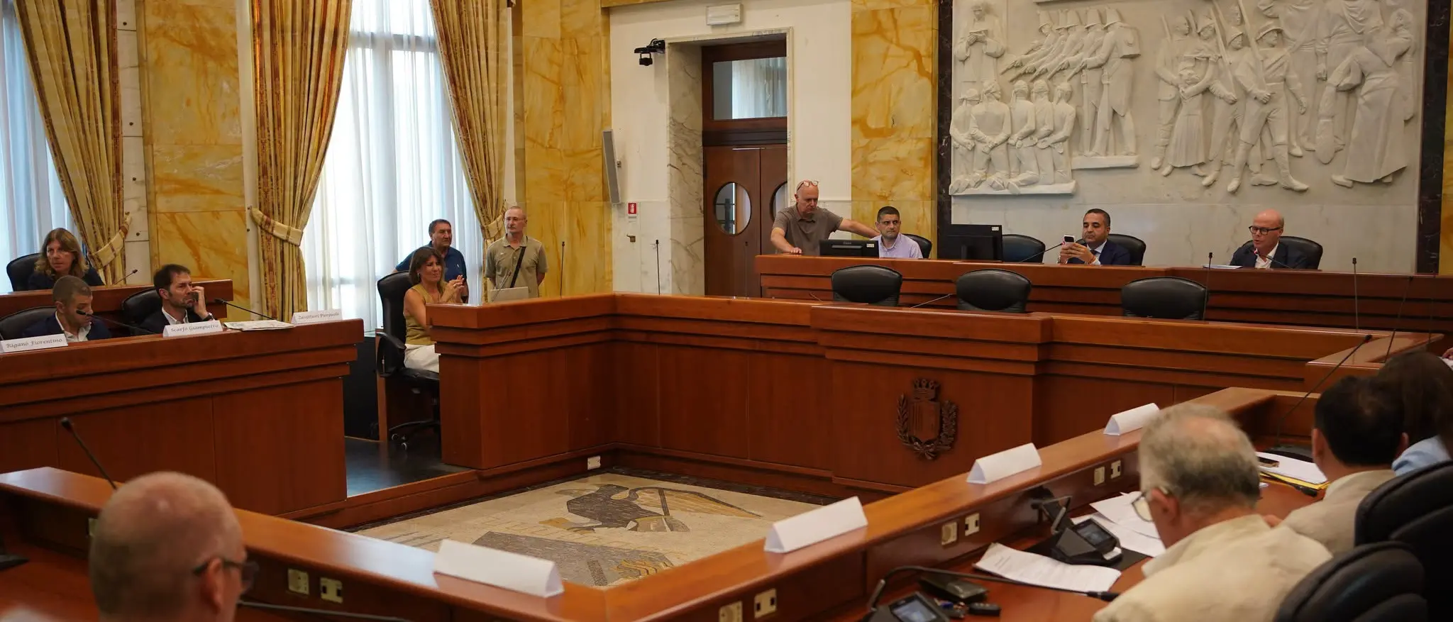 Primo via libera del nuovo Consiglio metropolitano: approvati bilancio, Servizio civile e convalida degli eletti\n
